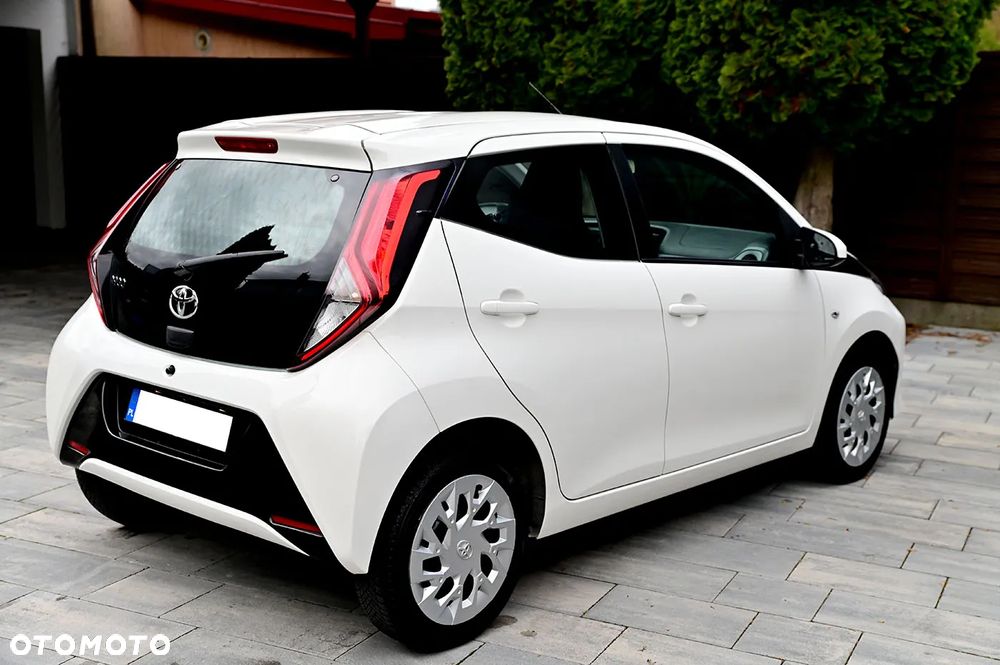 Toyota Aygo 1.0 VVT-i Color Edition - 13
