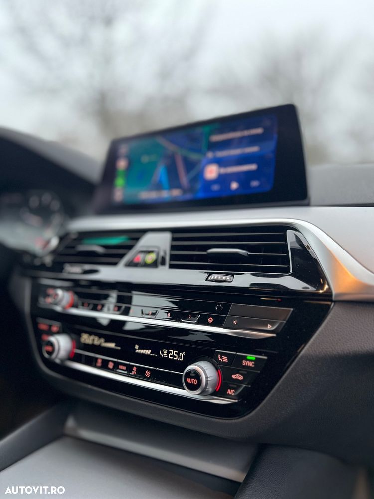 BMW Seria 5 520d xDrive Aut. Sport Line - 7