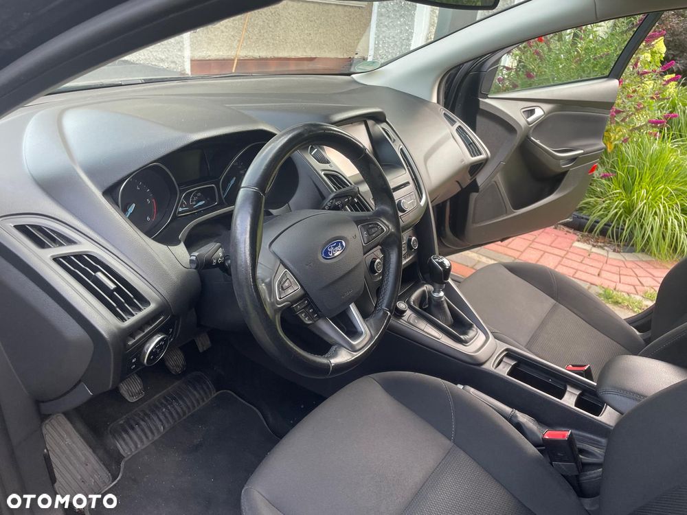 Ford Focus - 2