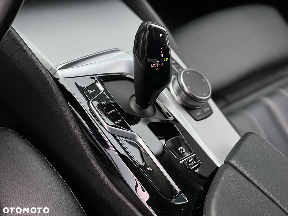 BMW Seria 5 520d MHEV Luxury Line sport - 25