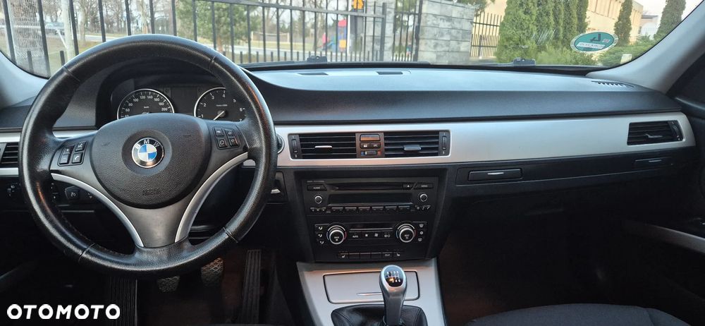 BMW Seria 3 320i Edition Lifestyle - 18
