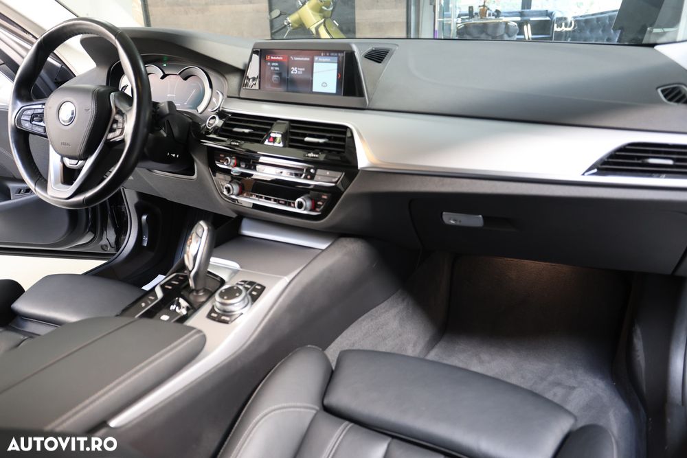 BMW Seria 5 530e AT PHEV - 8