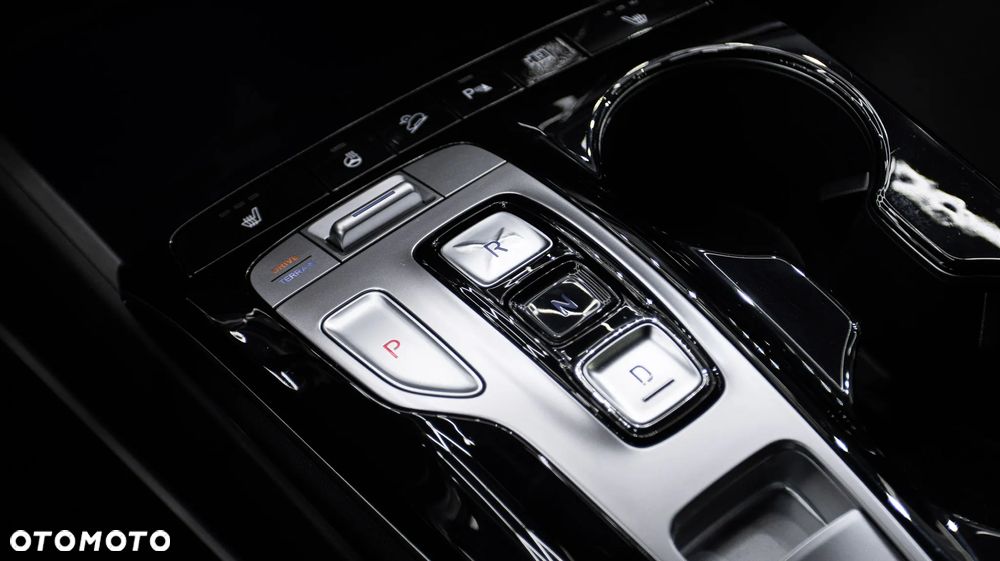 Hyundai Tucson 1.6 T-GDi HEV Executive 4WD - 13