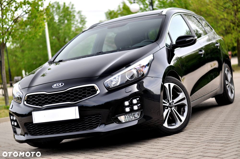 Kia Ceed 1.6 CRDi 136 DCT ISG GT Line - 4