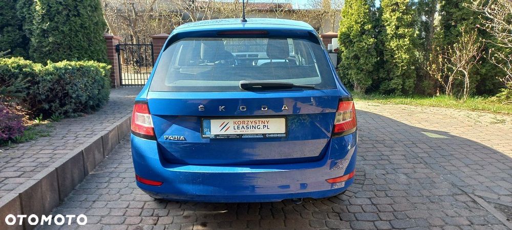 Skoda Fabia - 4