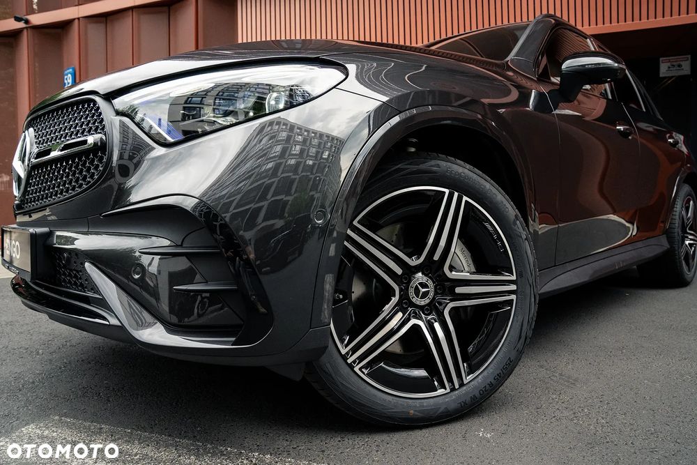 Mercedes-Benz GLC 300 mHEV 4-Matic AMG Line - 9