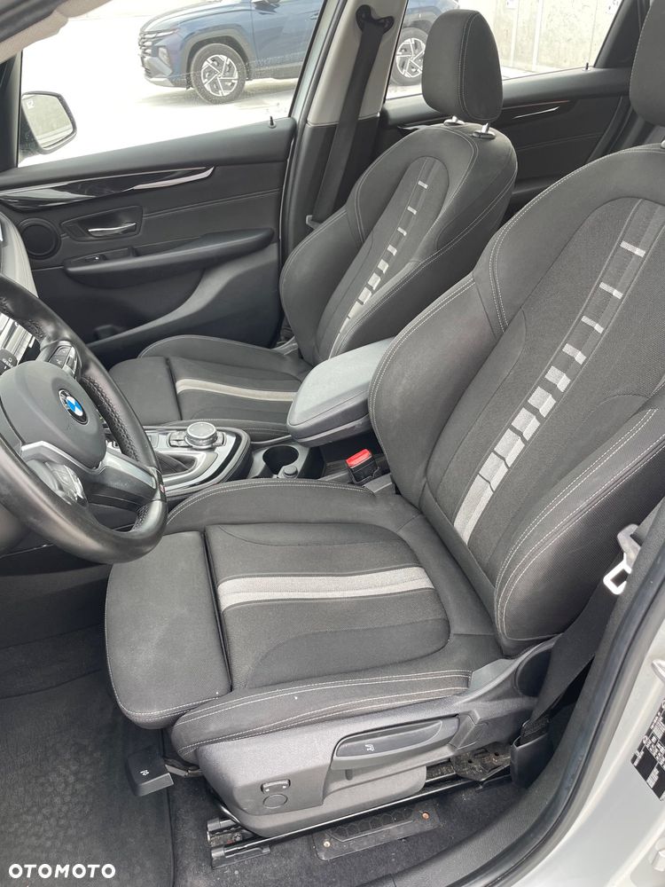 BMW Seria 2 218i Sport Line - 10