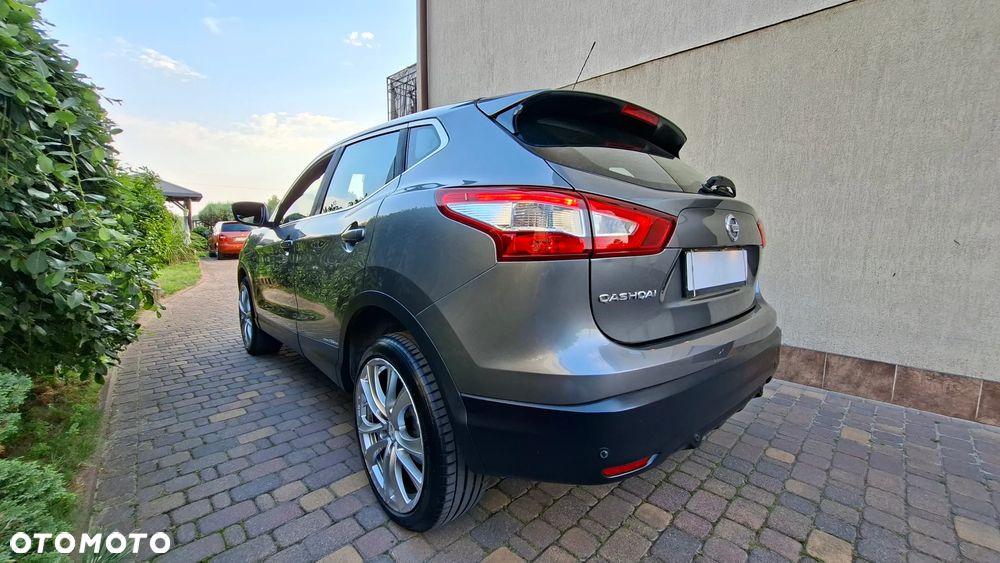 Nissan Qashqai 1.6 DCi ALL-MODE 4x4i ACENTA - 4