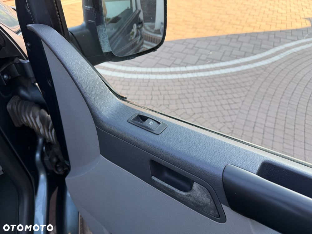 Volkswagen Transporter Standard - 23