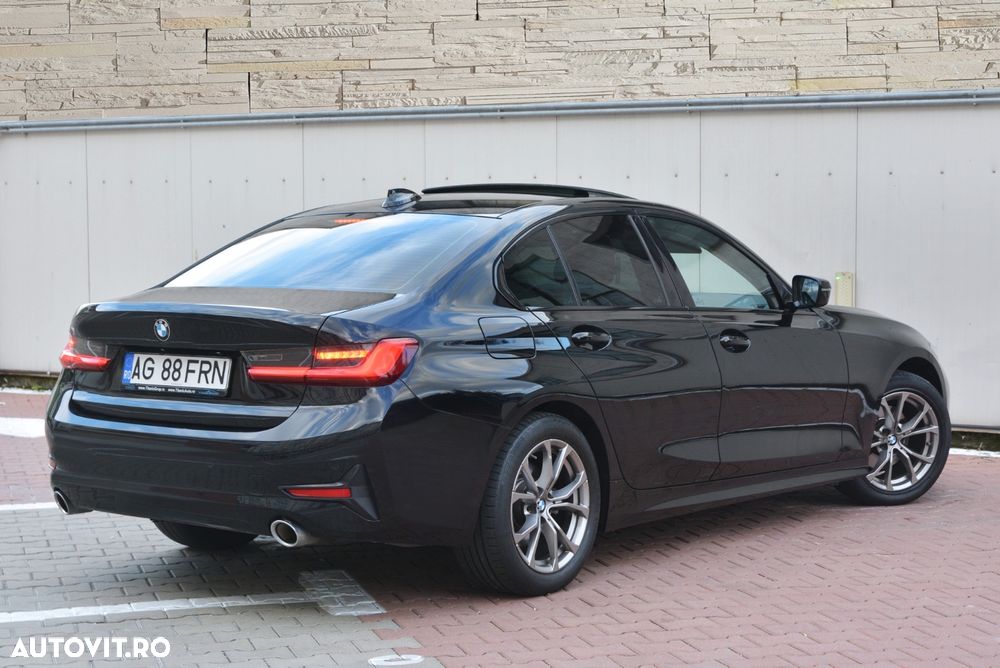 BMW Seria 3 320i AT - 3