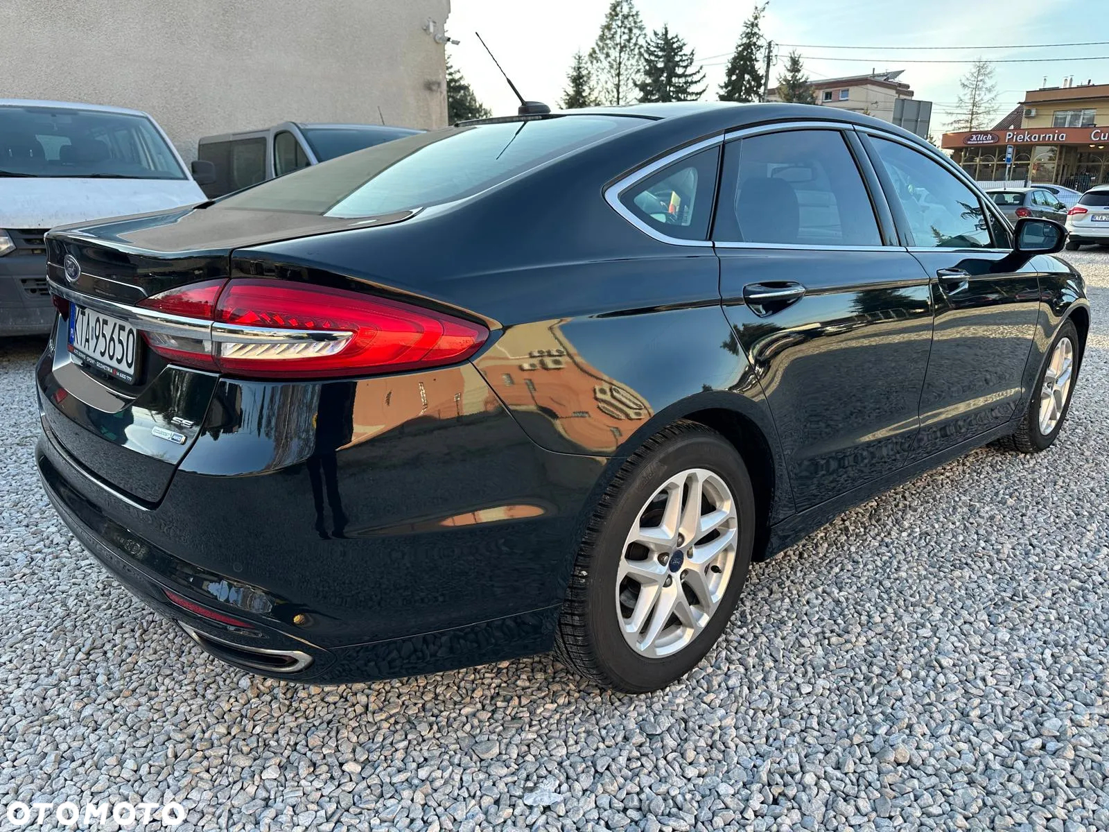 Ford Fusion 2.0 EcoBoost Titanium - 4