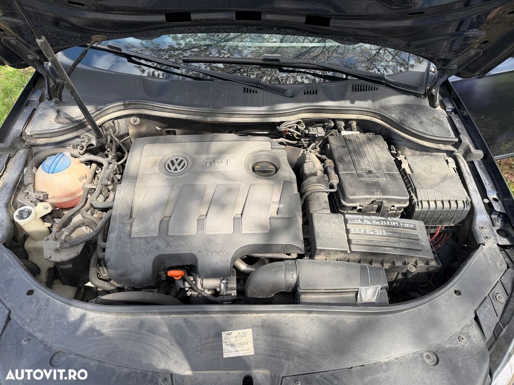 Volkswagen Passat 1.6 TDI BlueMotion - 15