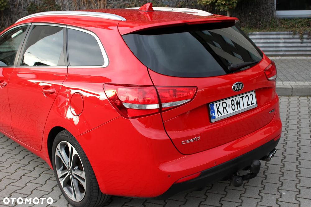 Kia Ceed 1.6 CRDi GT Line - 12