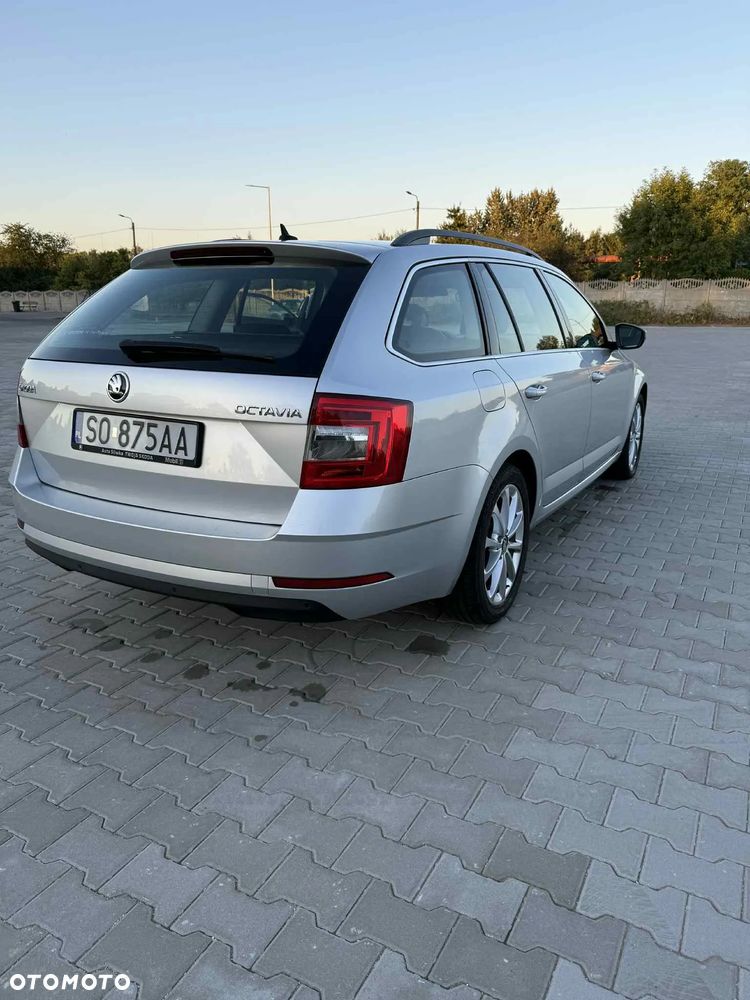 Skoda Octavia 2.0 TDI Style - 3