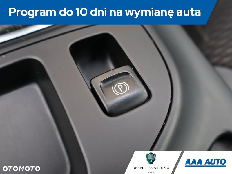 Opel Insignia - 19
