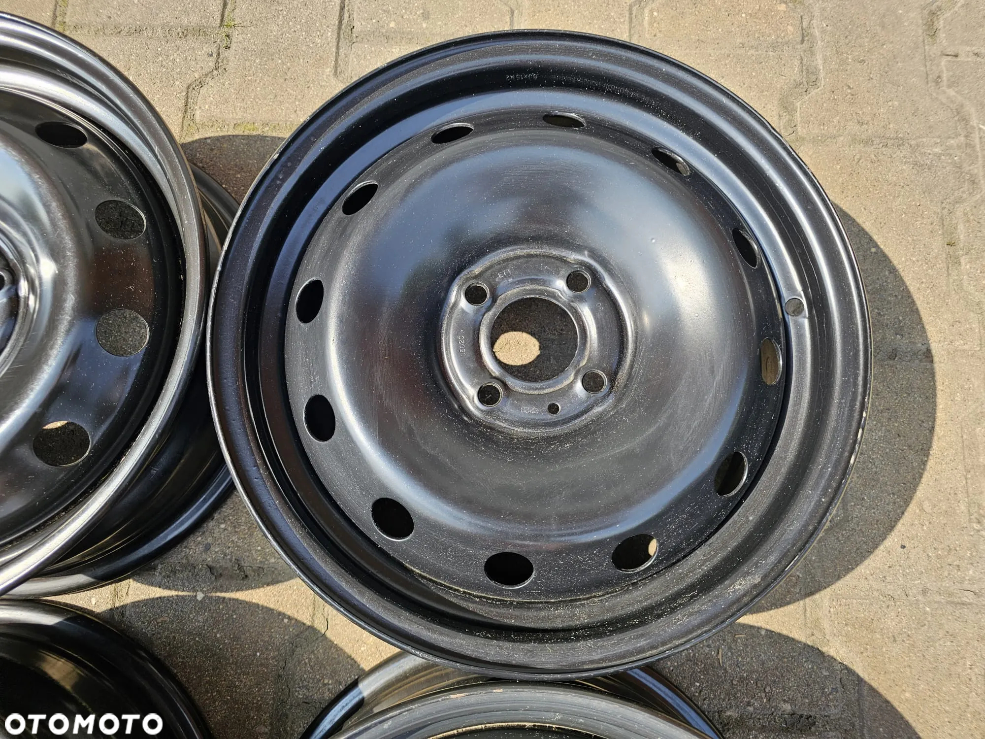 (S38) Felgi stalowe 15'' Renault Clio II III Thalia Modus Megane Scenic / 6Jx15 ET43 4x100 - 3