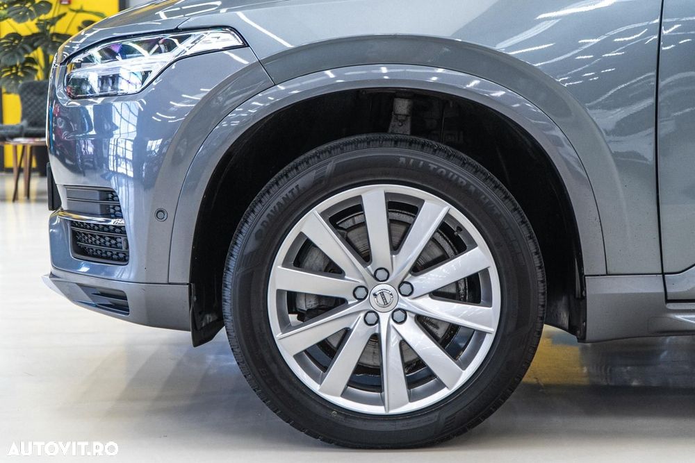 Volvo XC 90 D5 AWD Momentum - 41