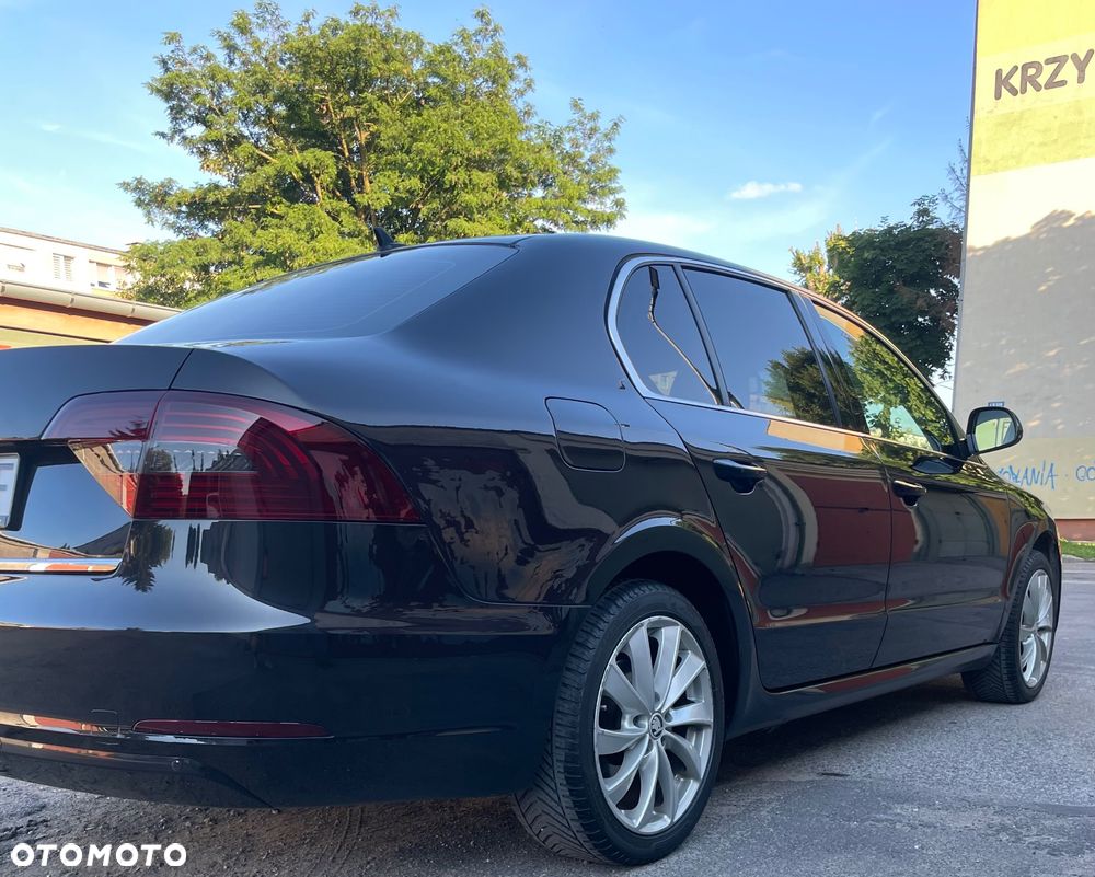 Skoda Superb 2.0 TDI Ambition - 6
