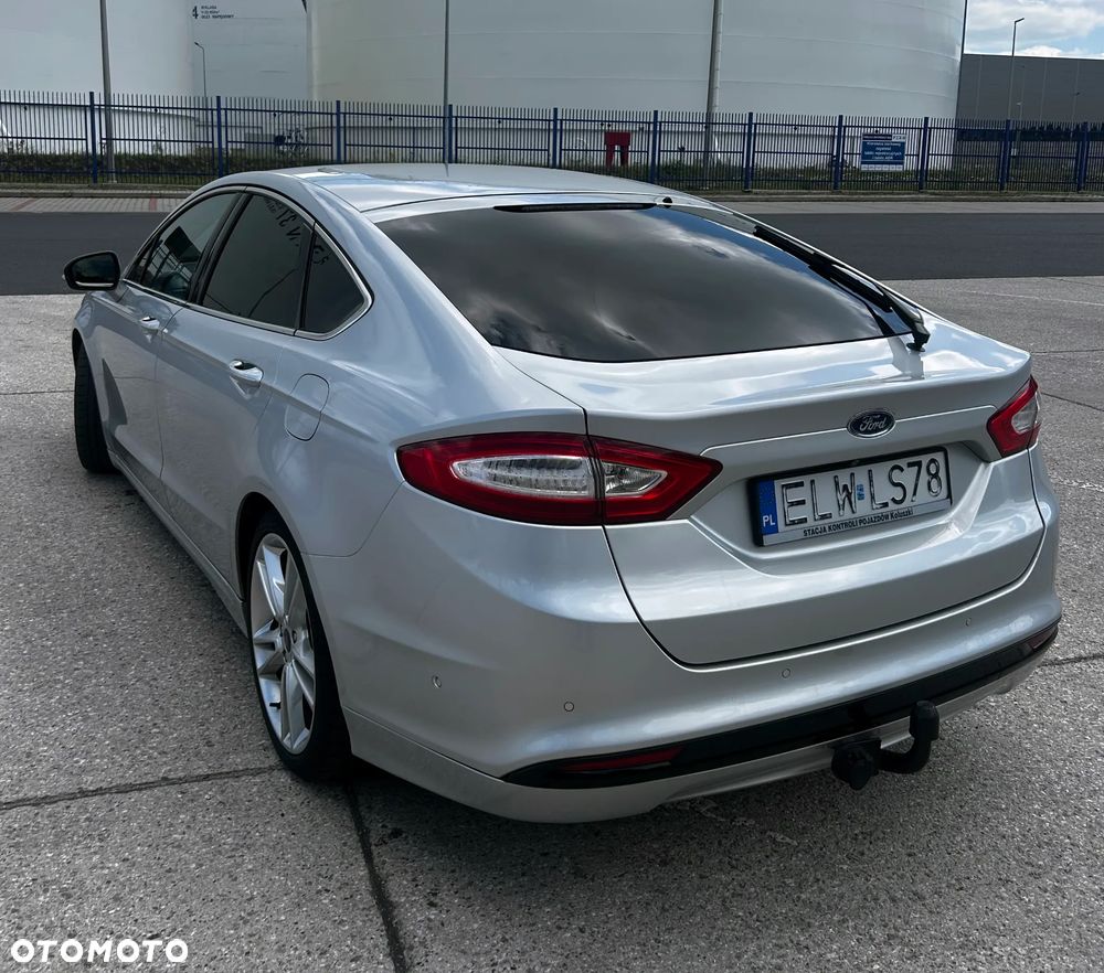 Ford Mondeo 2.0 TDCi Titanium PowerShift - 9