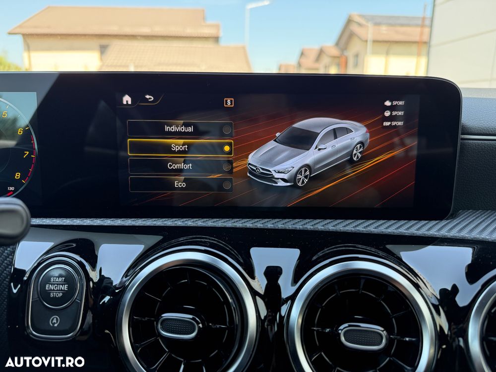 Mercedes-Benz CLA 180 7G-DCT Progressive - 24