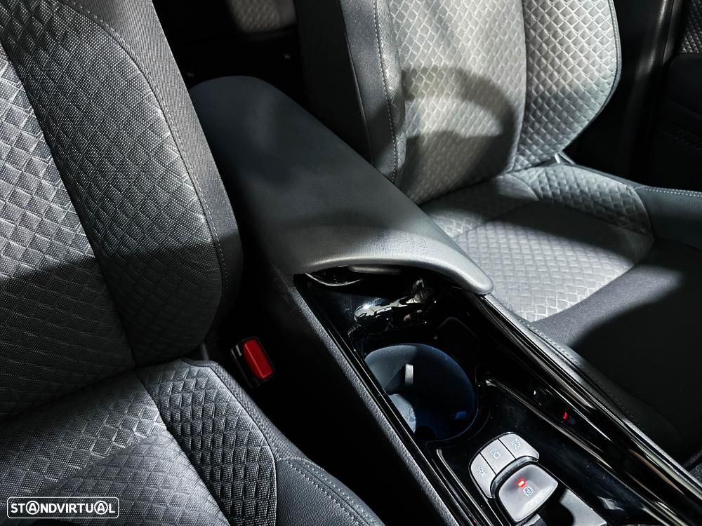 Toyota C-HR 1.8 Hybrid Exclusive - 37