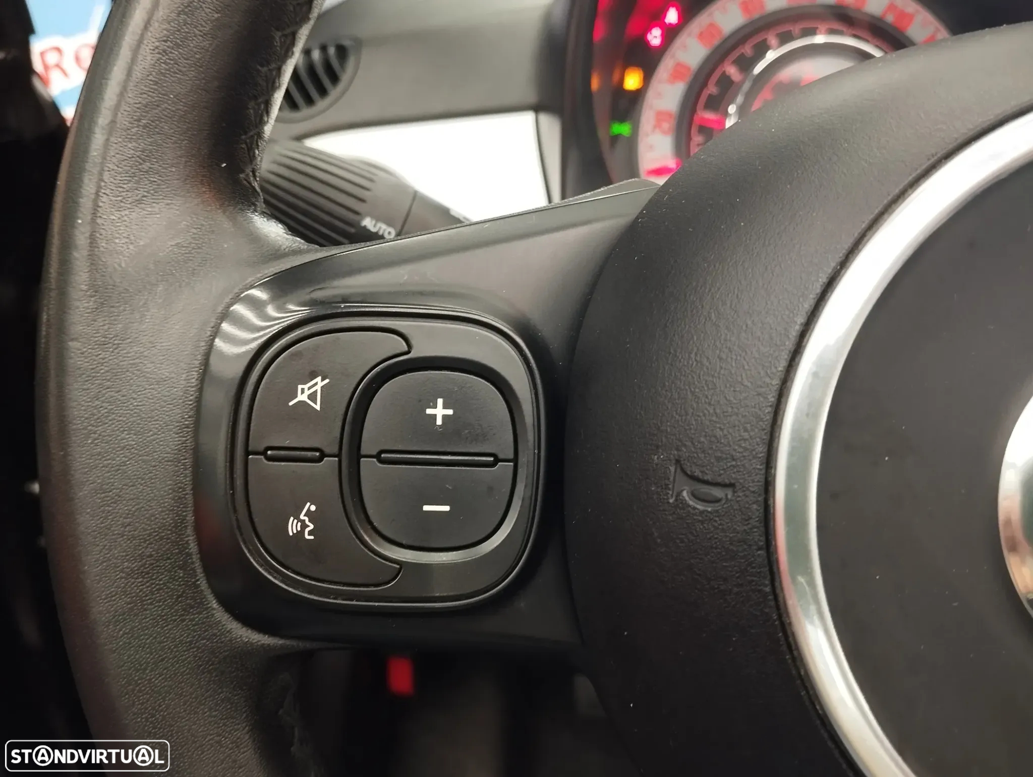 Fiat 500C 1.0 Hybrid Connect - 22