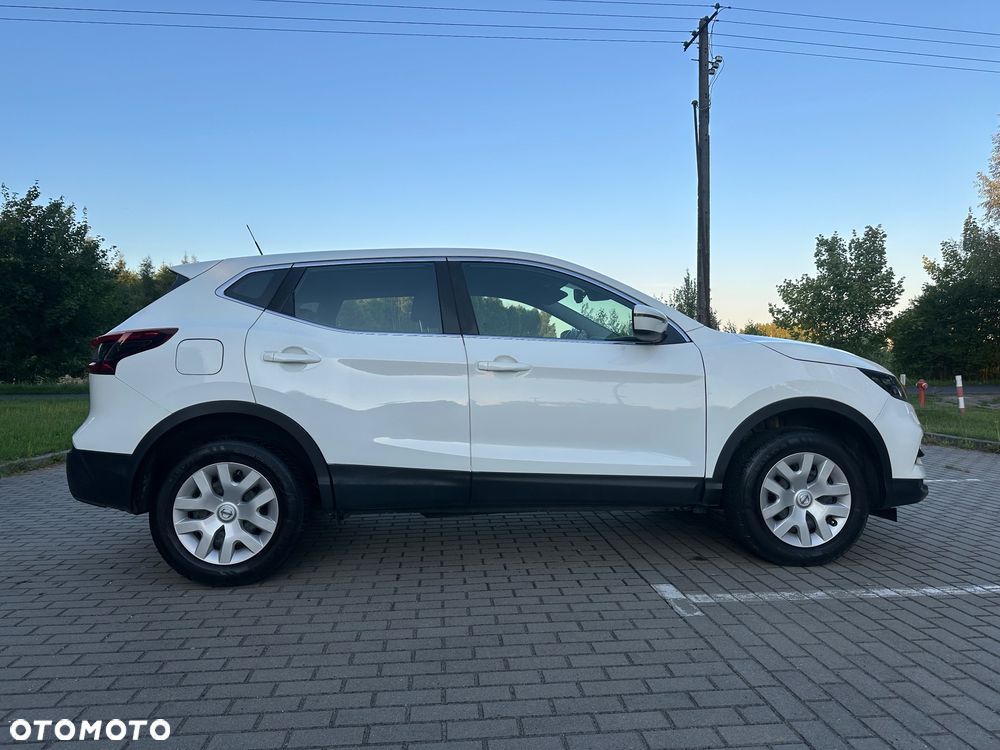 Nissan Qashqai - 14