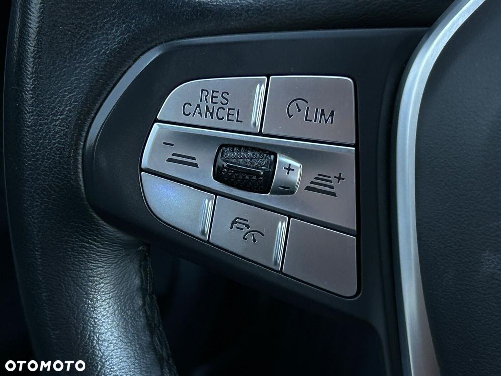 BMW X3 xDrive20i GPF xLine - 22