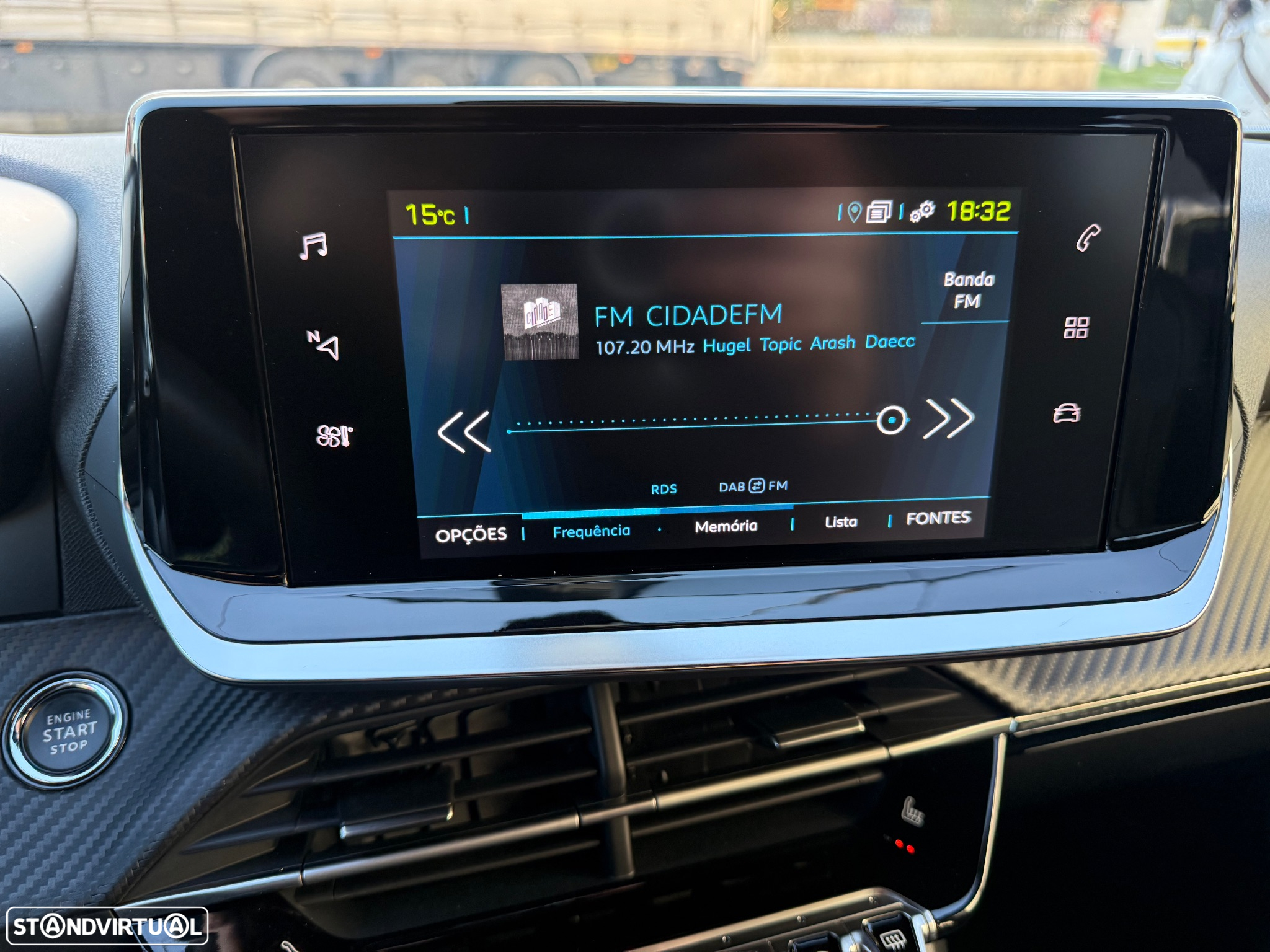 Peugeot e-2008 50 kWh Allure Pack - 20