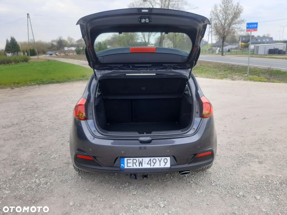 Kia Ceed 1.6 GDI Platinum Edition - 4
