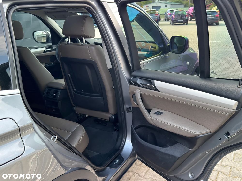 BMW X3 xDrive20i - 20