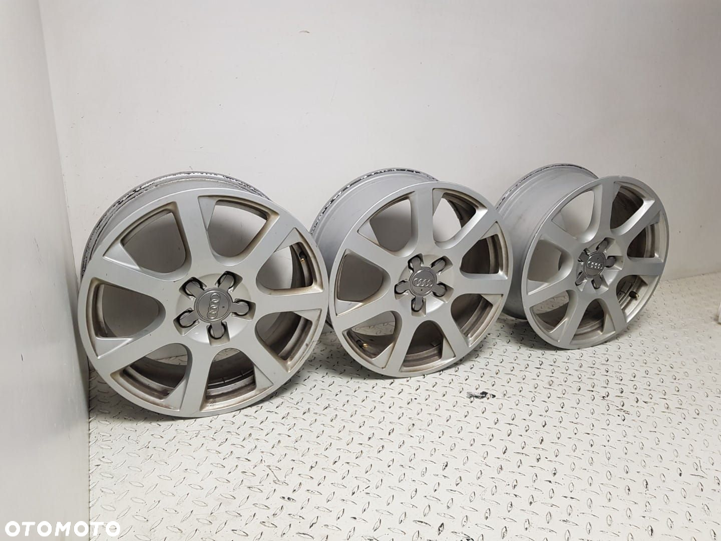ALUFELGA FELGA ALUMINIOWA AUDI Q5 I 1 08-16 7.0 x 17r 5x112 ET37 8R0 8R0601025D - 3