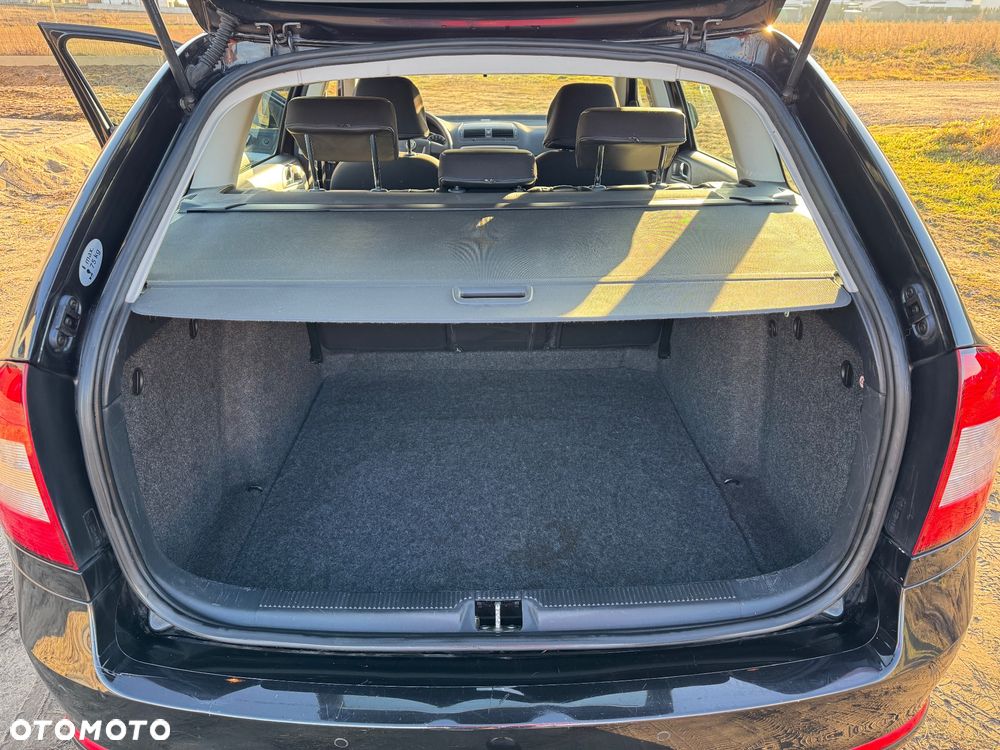 Skoda Octavia 1.6 TDI 4x4 Cross - 15