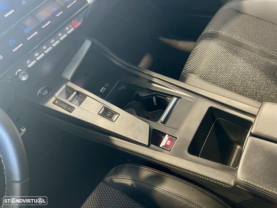 Peugeot 308 1.6 Hybrid GT Pack e-EAT8 - 16