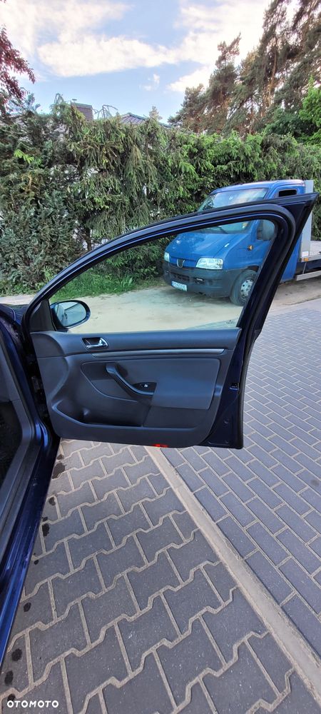 Volkswagen Golf 1.4 Comfortline - 25