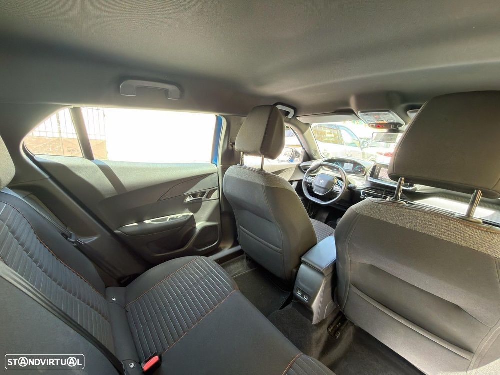 Peugeot e-2008 50 kWh Active Pack - 18