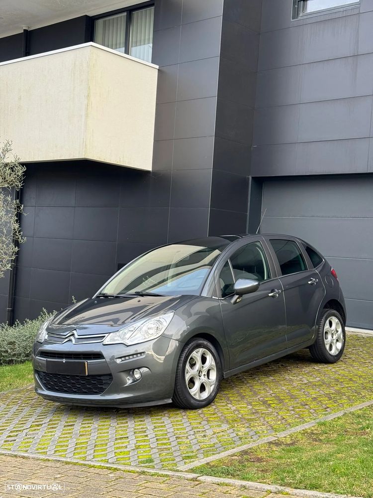 Citroën C3 1.2 PureTech Shine - 1