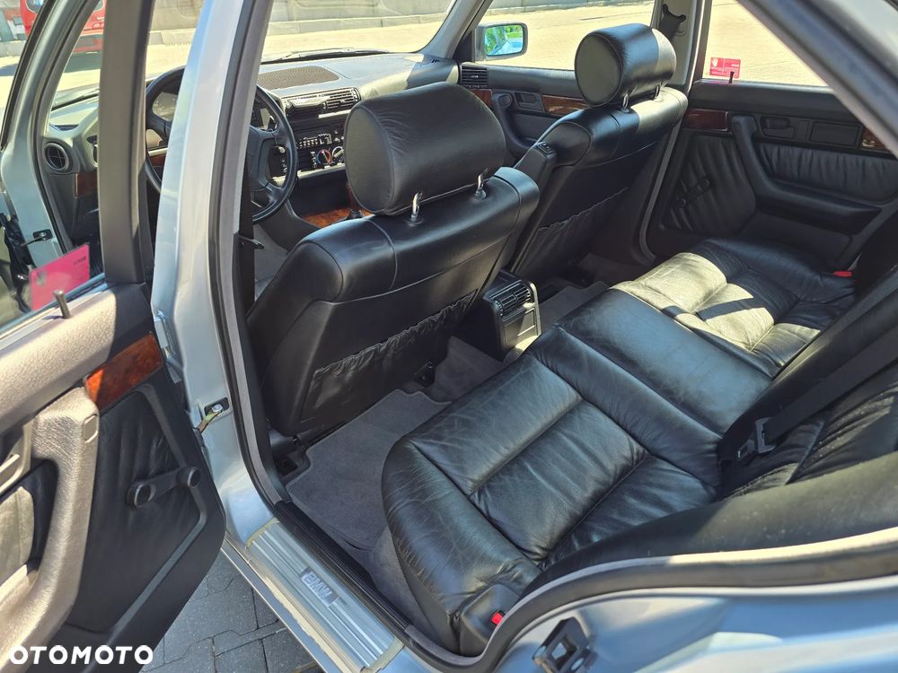 BMW Seria 5 525i - 8