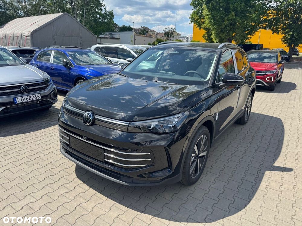Volkswagen Tiguan - 2