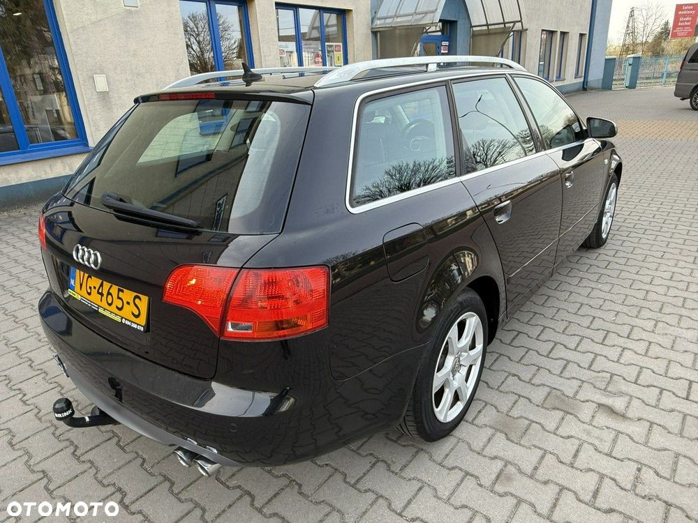 Audi A4 Avant - 4