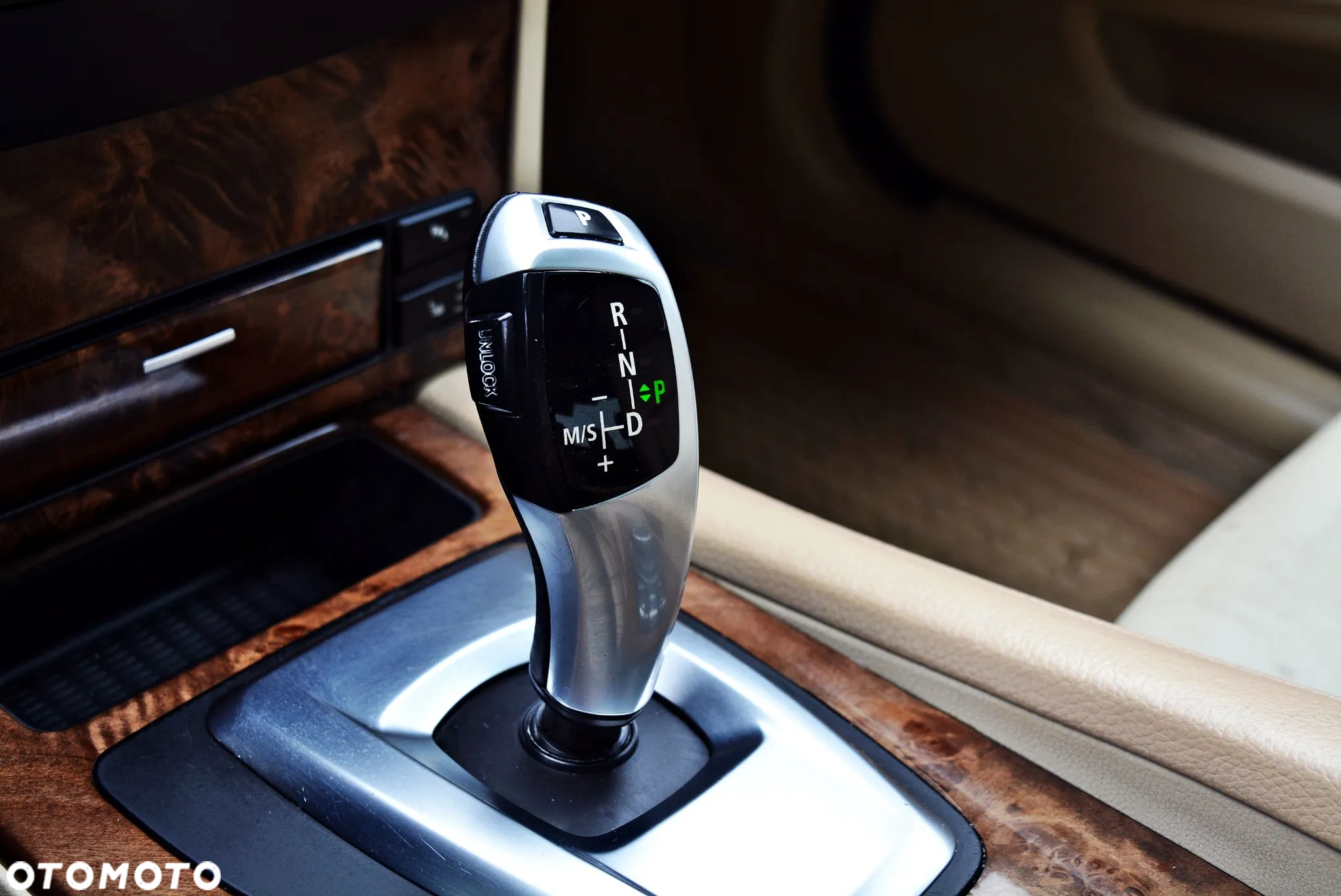 BMW Seria 5 535i xDrive Luxury Line - 39