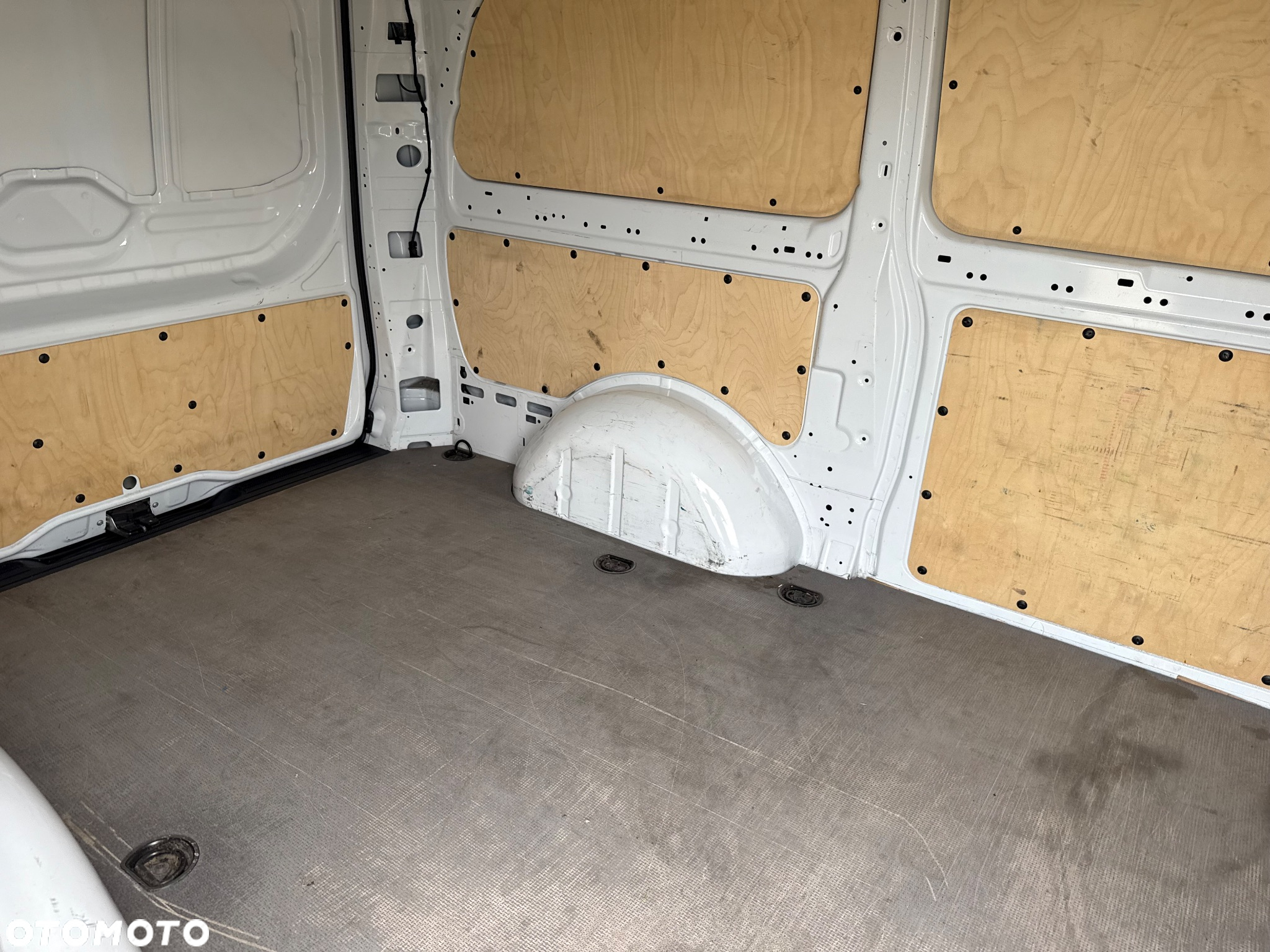 Mercedes-Benz Vito Long 2.0 CDI Automat - 11