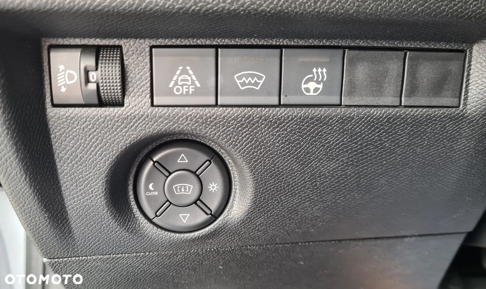 Citroën C4 1.2 PureTech Shine S&S - 25