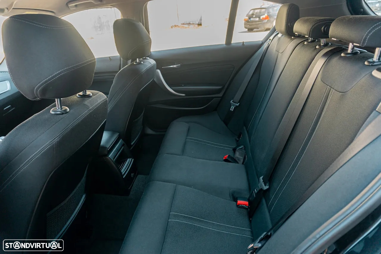 BMW 116 d Line Sport - 21