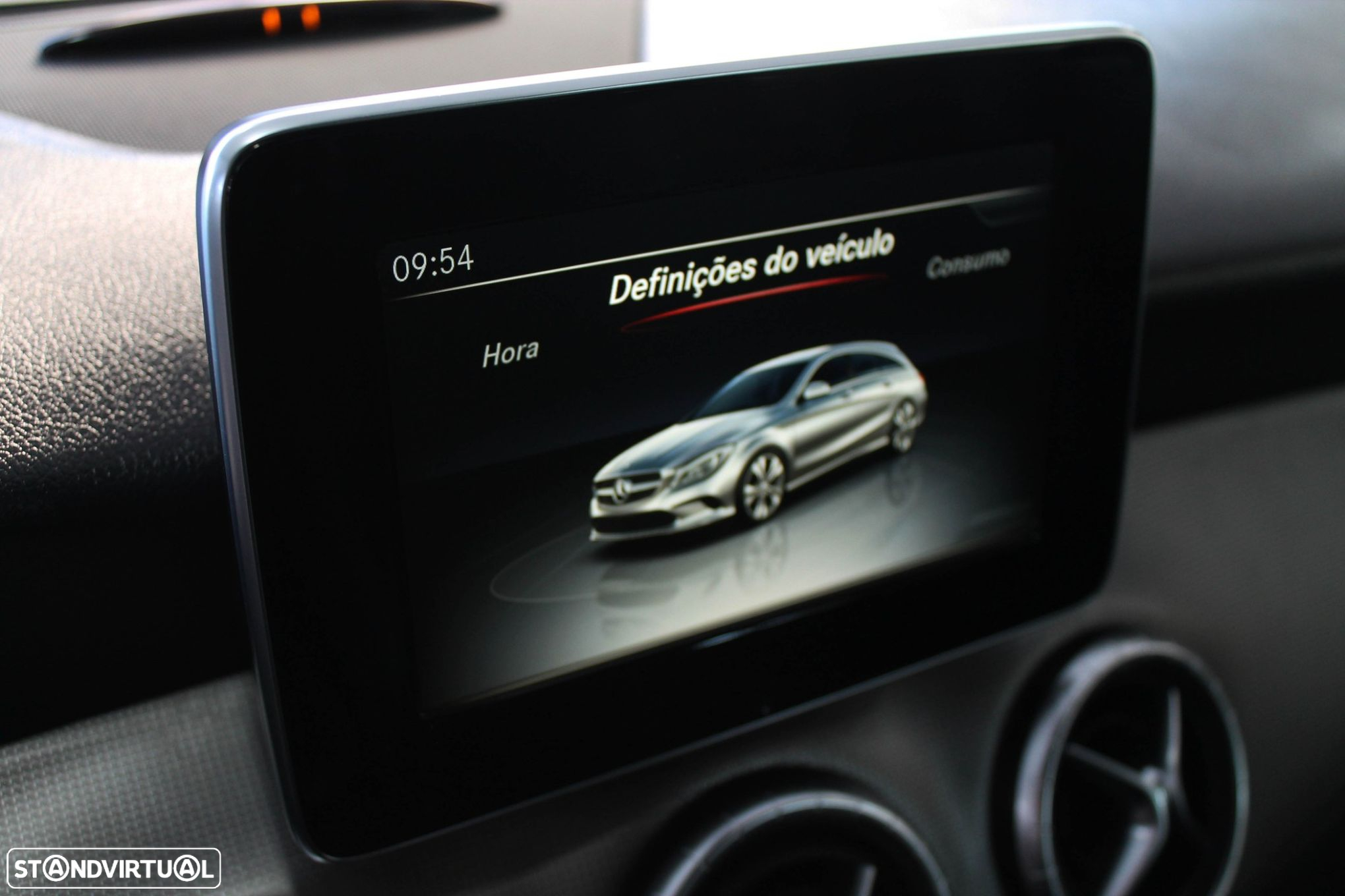 Mercedes-Benz CLA 180 d Shooting Brake Urban - 24