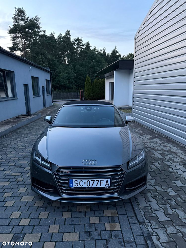 Audi TT S Roadster - 23