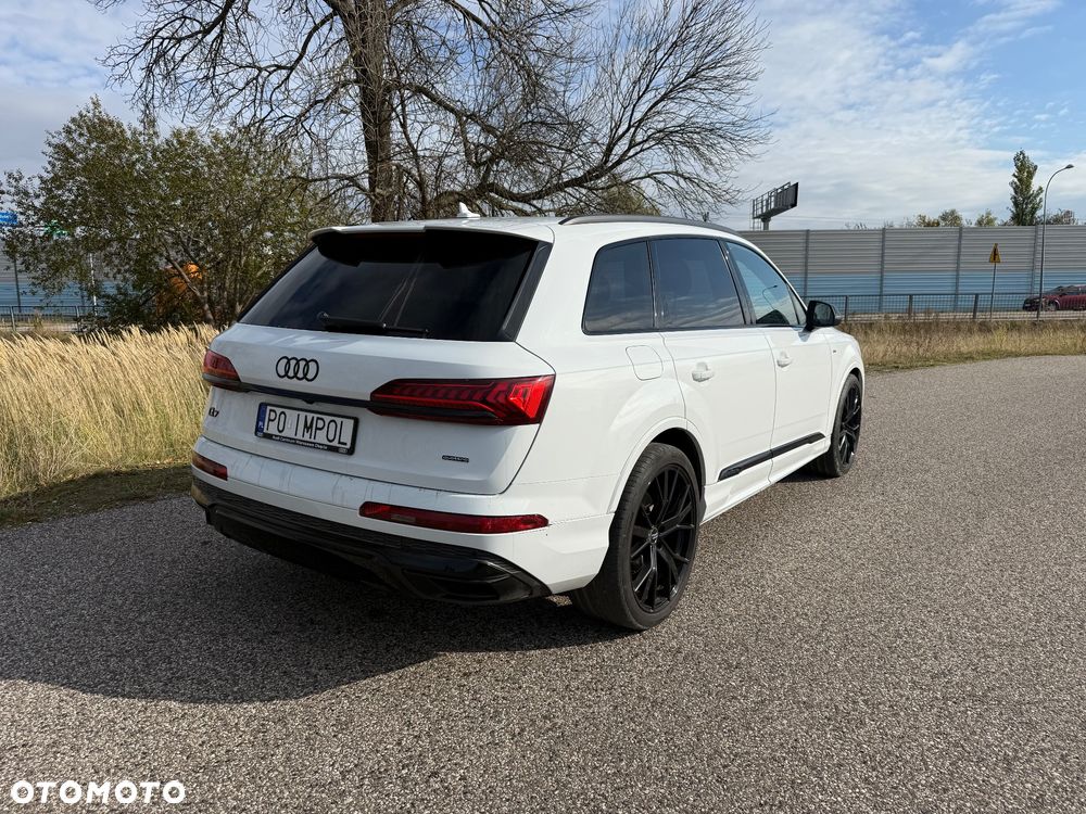 Audi Q7 - 4