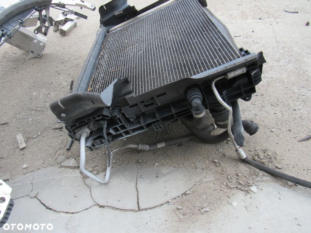 mercedes w205 c klasa 2,0 b komplet chłodnic pas - 7