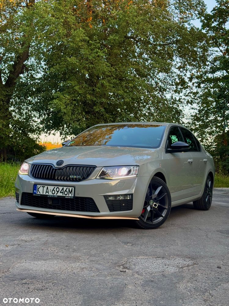 Skoda Octavia 2.0 TSI RS DSG - 4