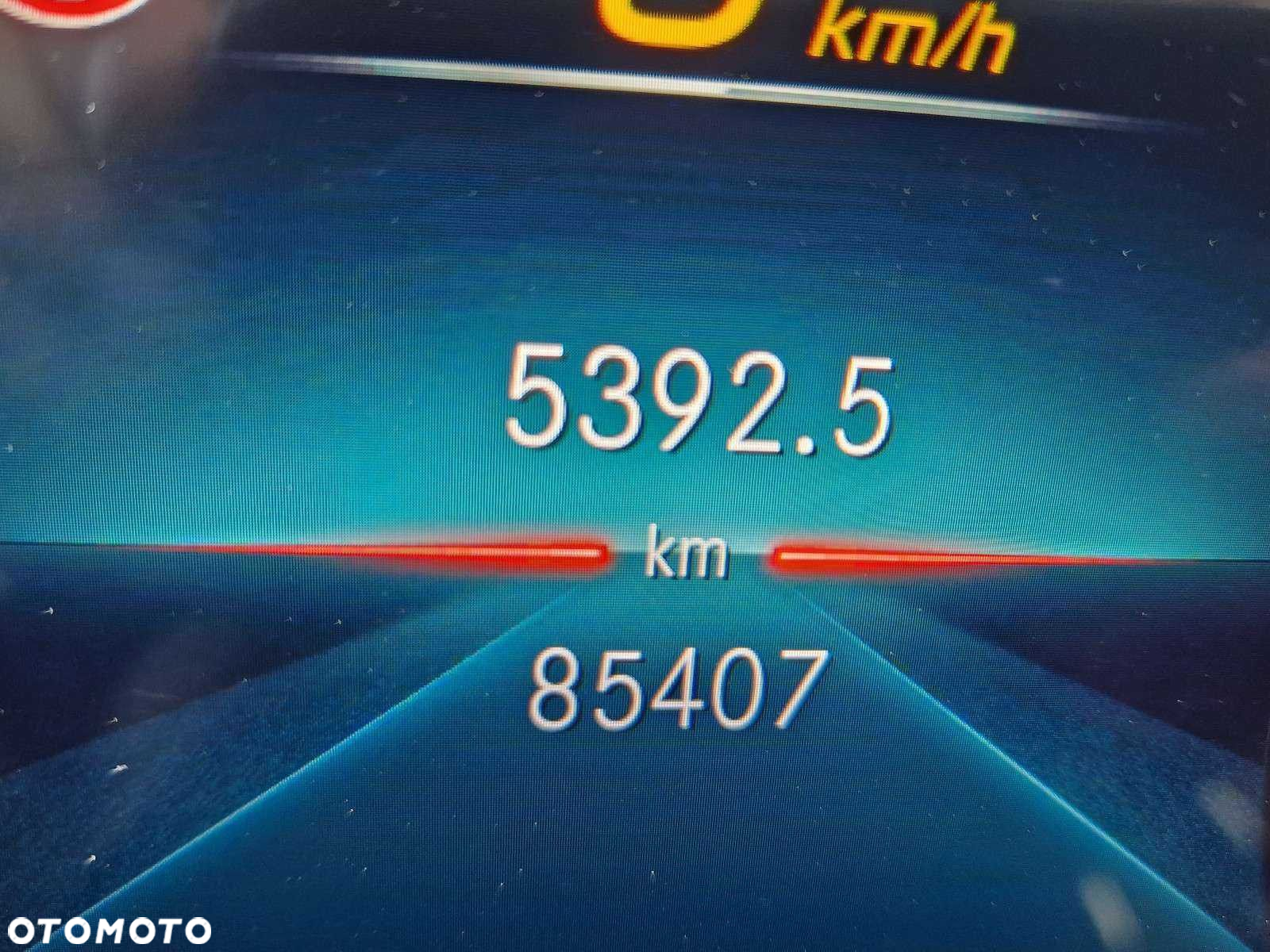 Mercedes-Benz GLE AMG Coupe 53 4-Matic Ultimate - 12